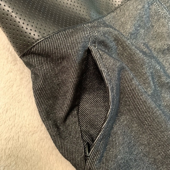 Akris Punto Black Gray Sleeveless Dress Size 14 - Picture 15 of 17